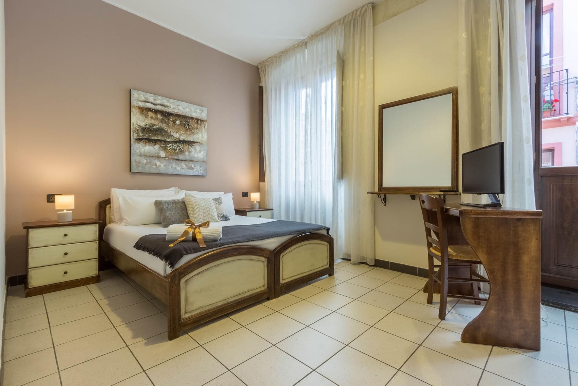 Arcobaleno Rooms Cagliari Eksteriør billede