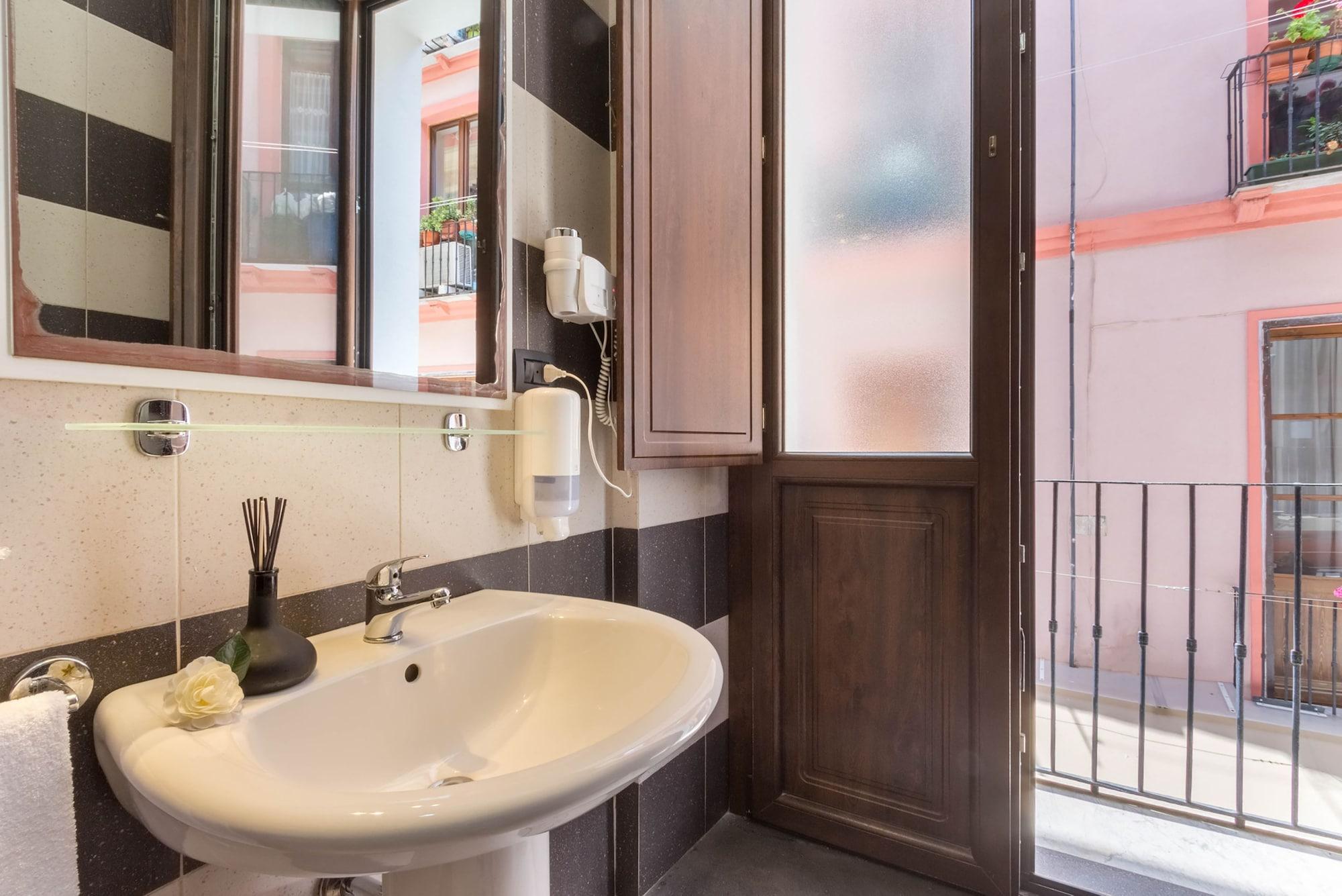 Arcobaleno Rooms Cagliari Eksteriør billede