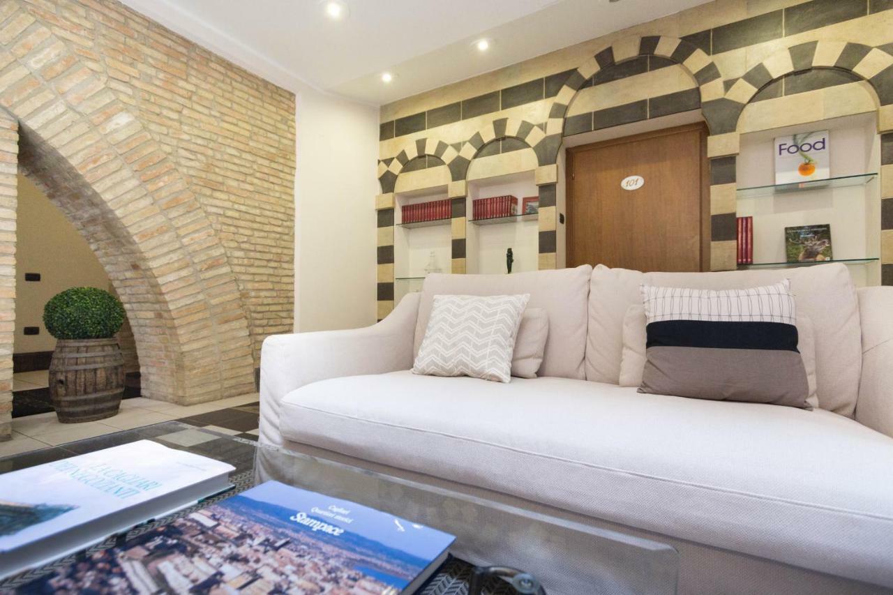 Arcobaleno Rooms Cagliari Eksteriør billede